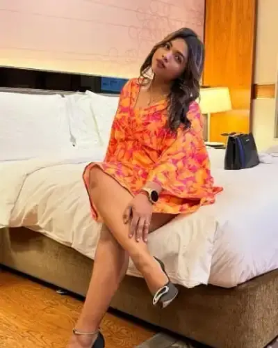 Escorts In Marina Beach